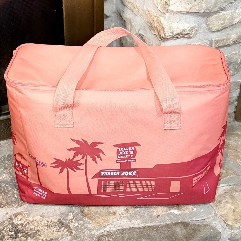 Trader Joe's Peach Cooler Bag Insulated Tote Pink Palm Tree Beach Picnic